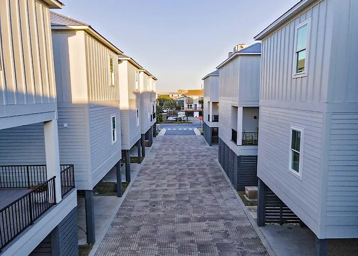 Holiday home For Shore House Gulf Shores